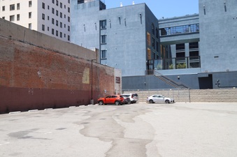 Enlarge photo 10