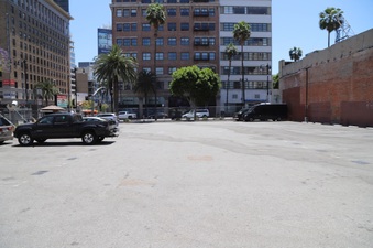 Enlarge photo 14