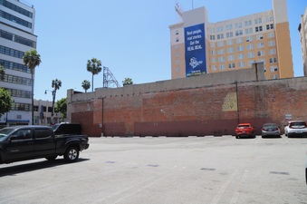 Enlarge photo 16