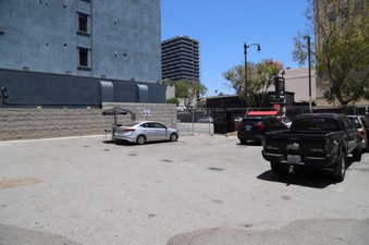 Enlarge photo 23
