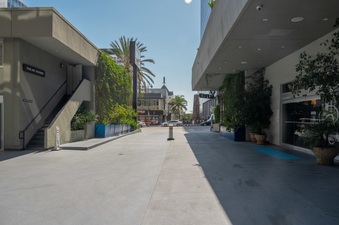 Enlarge photo 11