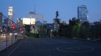 Enlarge photo 22