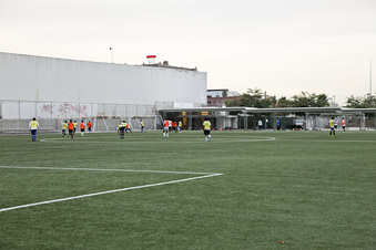 Enlarge photo 19