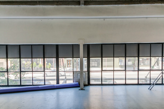 Enlarge photo 22
