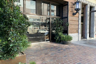Enlarge photo 18