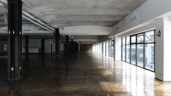 Enlarge photo 13