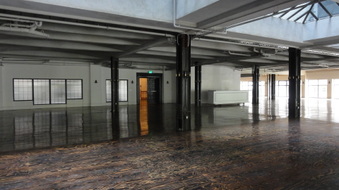 Enlarge photo 21