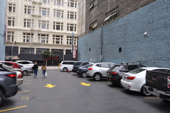 Enlarge photo 12