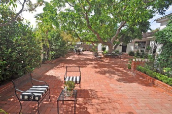 Enlarge photo 120