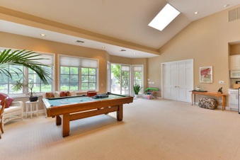 Enlarge photo 52