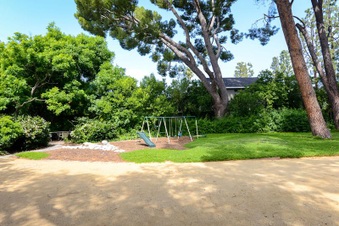 Enlarge photo 57
