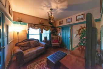 Enlarge photo 36