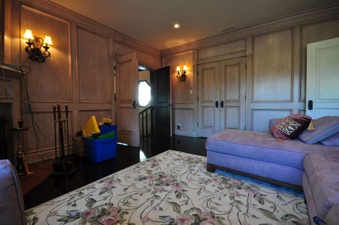 Enlarge photo 23