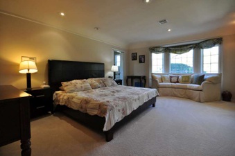 Enlarge photo 34