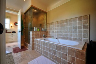 Enlarge photo 46