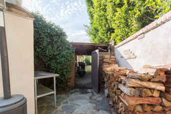 Enlarge photo 125