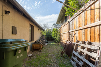 Enlarge photo 126