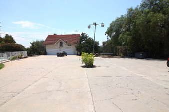 Enlarge photo 18