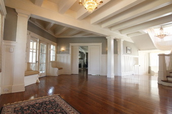 Enlarge photo 37