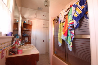 Enlarge photo 82