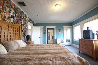 Enlarge photo 92
