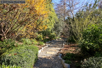 Enlarge photo 76