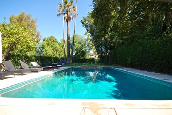 Enlarge photo 59