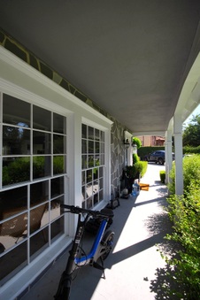 Enlarge photo 83