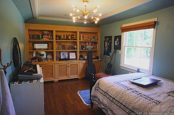 Enlarge photo 82