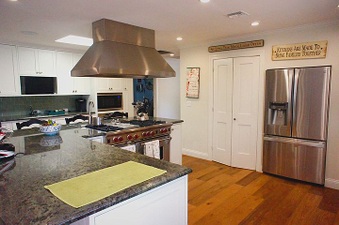 Enlarge photo 33