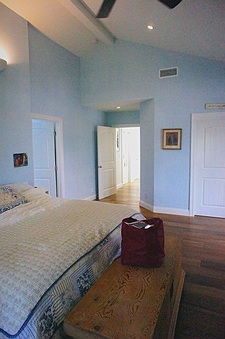Enlarge photo 53