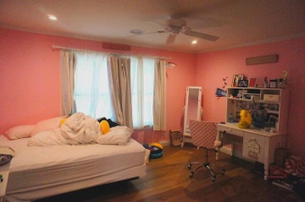 Enlarge photo 73