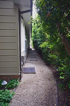 Enlarge photo 105