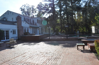 Enlarge photo 115