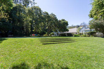 Enlarge photo 86