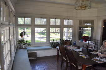 Enlarge photo 41