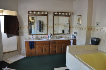 Enlarge photo 64