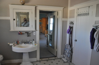 Enlarge photo 85