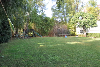 Enlarge photo 18
