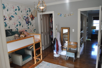 Enlarge photo 70
