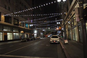 5TH BETWEEN SPRING AND BROADWAY