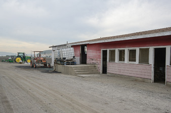 Enlarge photo 24