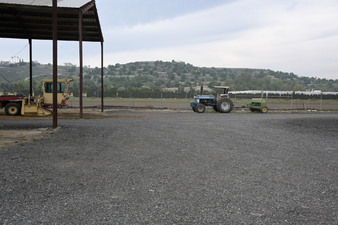 Enlarge photo 12