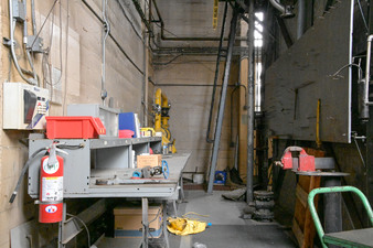 Enlarge photo 13