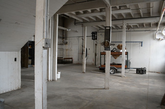 Enlarge photo 18