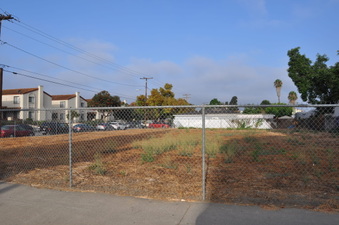 DIRT LOTS NEAR PACIFIC GARDENS HOSP.