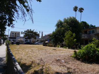 Enlarge photo 10