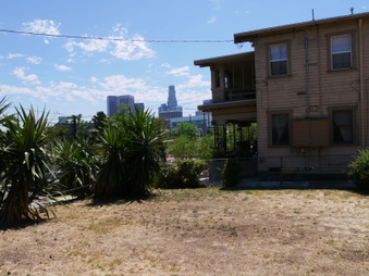 Enlarge photo 10