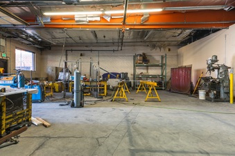 Enlarge photo 11