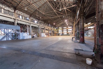 Enlarge photo 43